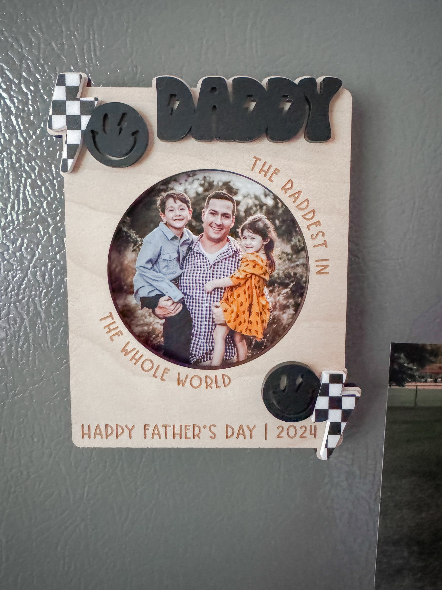 Rad Dad Father’s Day Gift Frame Magnet, Custom Picture Frame | Sentimental Gift | Gift For Dad | Happy Father’s Day | Picture Frame | Retro