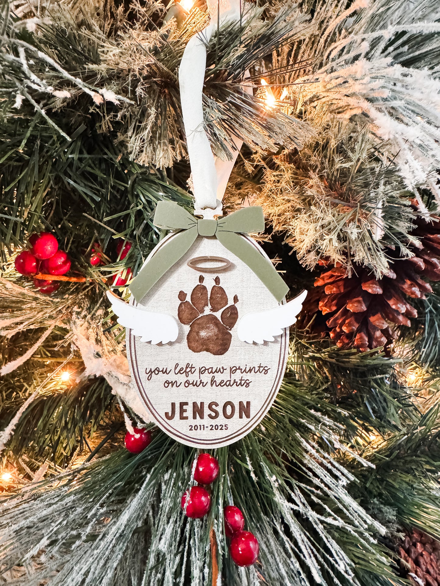 Pet Pawprint Ornament | Pet Memorial Keepsake | Loss of Pet Ornament | Personalized Pet Ornament